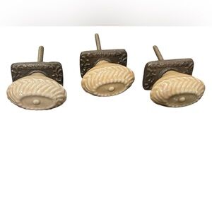 Anthropologie yellow drawer knobs - set of 3